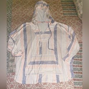 🧡Super soft Wallflower hooded shirt. Only worn once! 💙